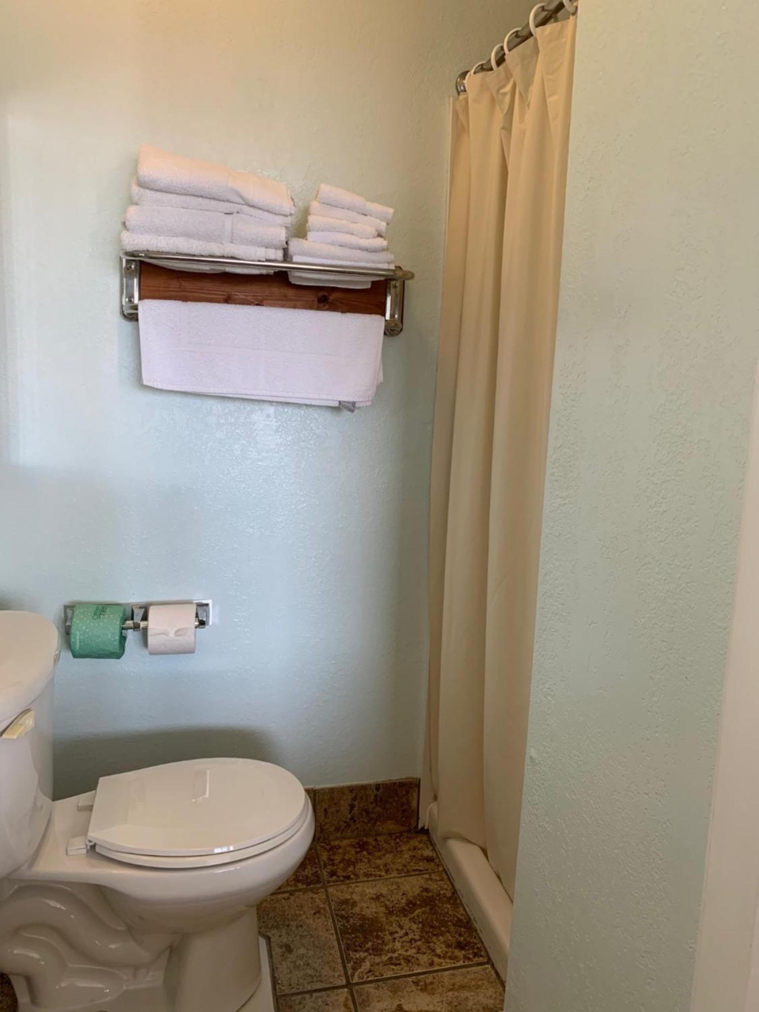 Sea Horse Inn And Cottages Nags Head Room photo